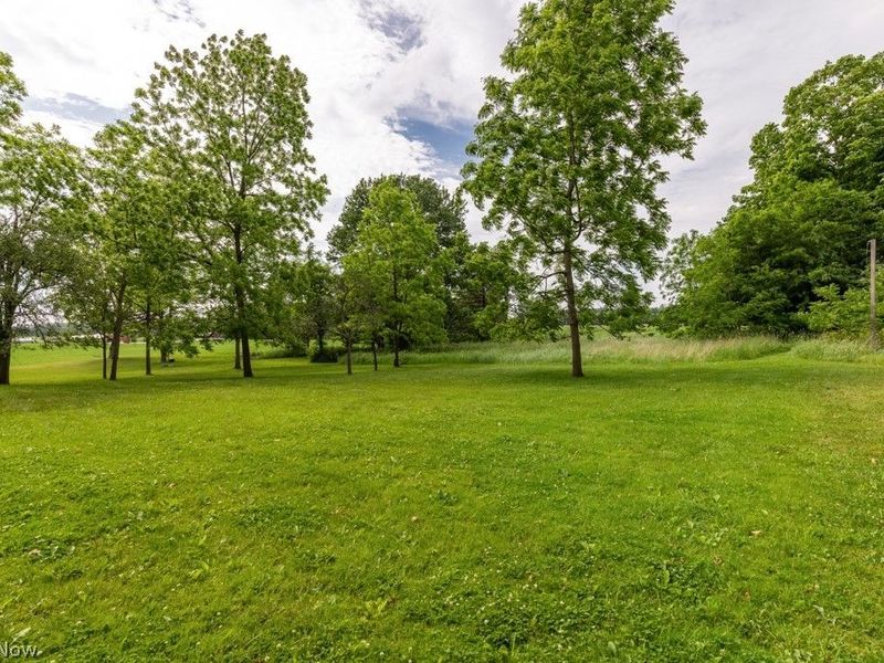 7377 Pontius Street NE, Hartville, OH 44632 Photo 40