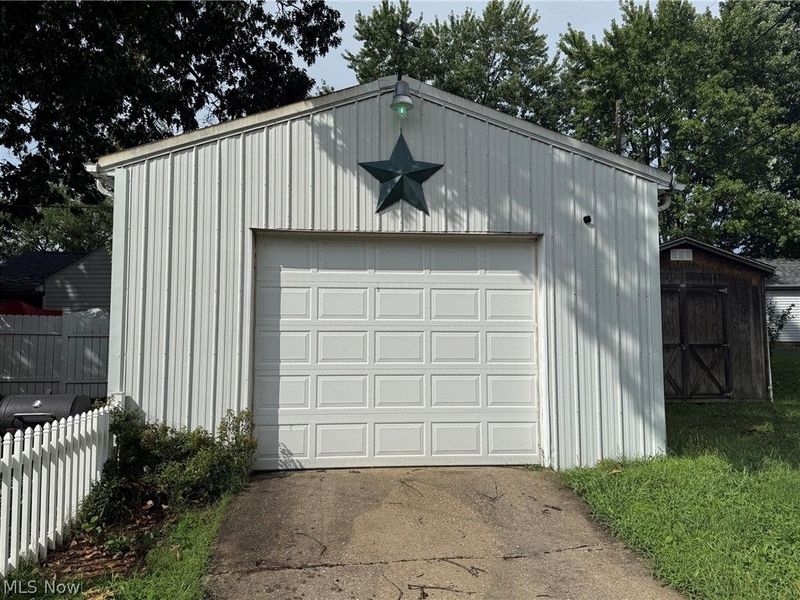 2204 Mock Drive , Zanesville, OH 43701 Photo 11