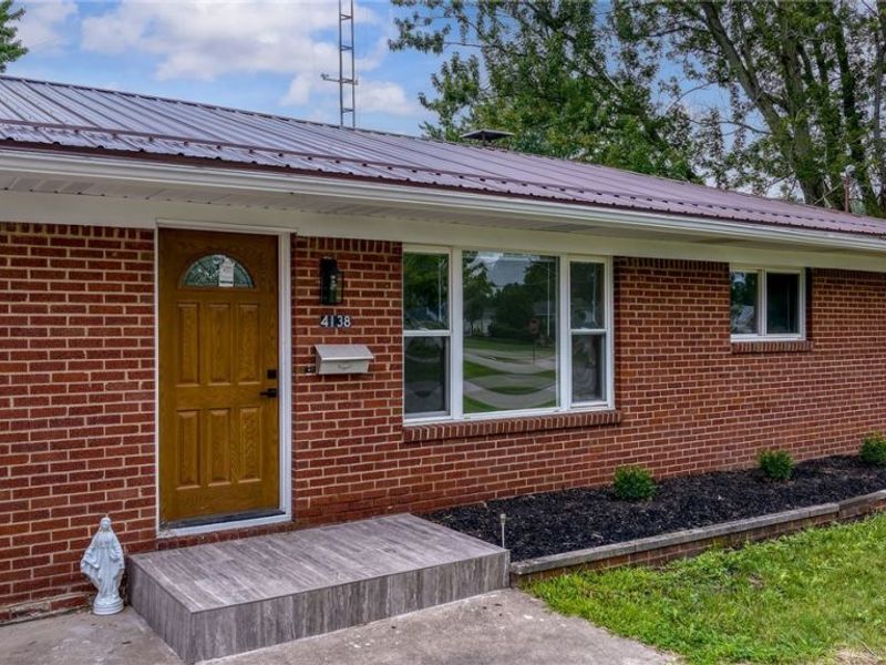 4138 Genevieve Boulevard , Stow, OH 44224 Photo 5