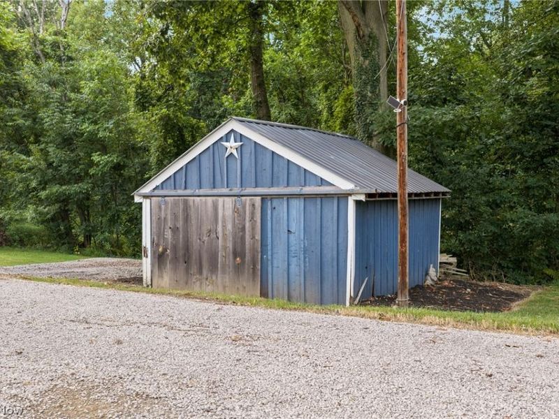 8035 High Mill Avenue NW, Canal Fulton, OH 44614 Photo 33