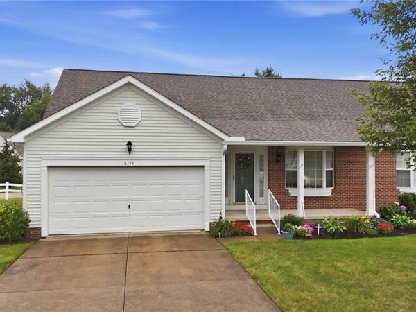 6755 Palmer Drive NW, Canton, OH 44718