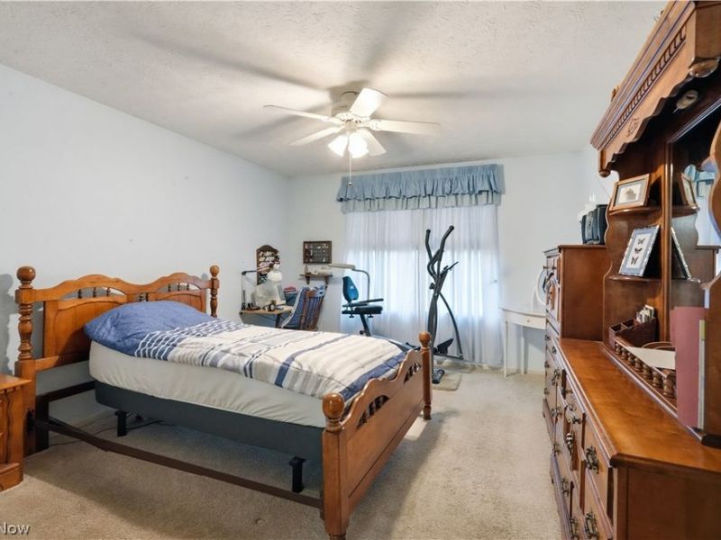 6755 Palmer Drive NW, Canton, OH 44718 Photo 11