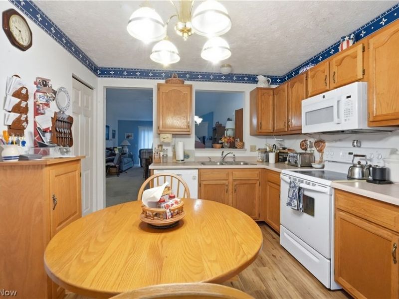6755 Palmer Drive NW, Canton, OH 44718 Photo 5