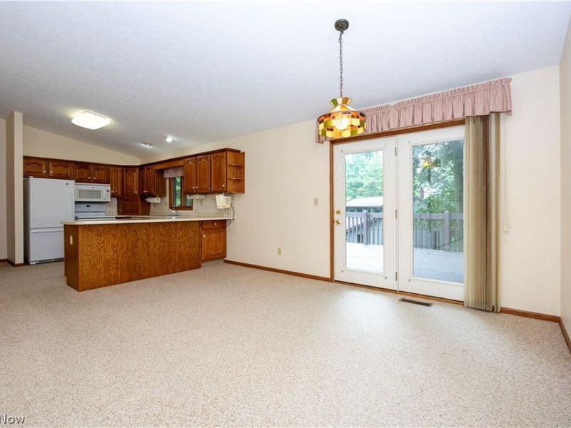 1825 Paradise Road, Unit 702, Orrville, OH 44667 Photo 3