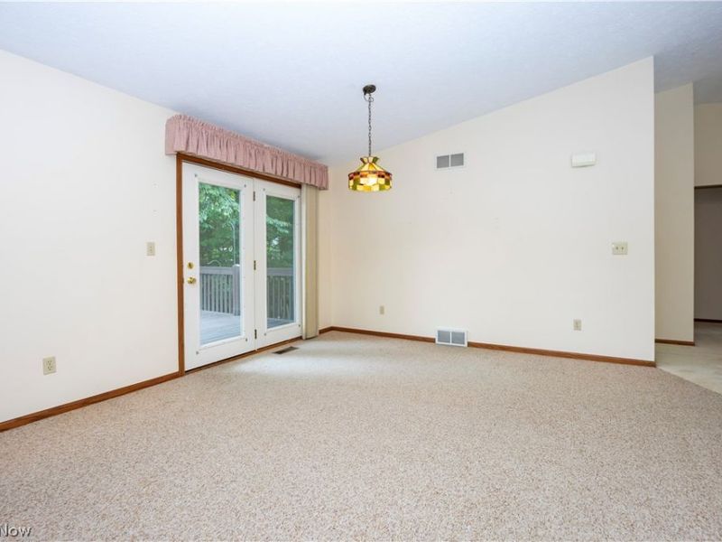 1825 Paradise Road, Unit 702, Orrville, OH 44667 Photo 4