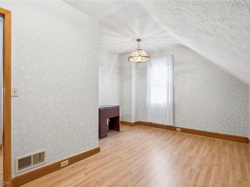6609 Lansing Avenue, Cleveland, OH 44105 Photo 21