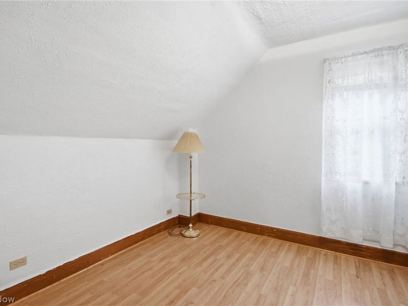 6609 Lansing Avenue, Cleveland, OH 44105 Photo 23