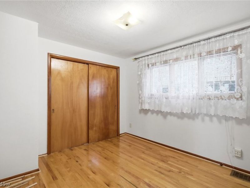 6609 Lansing Avenue, Cleveland, OH 44105 Photo 9