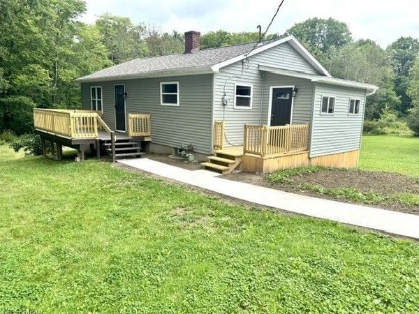 1116 Haynie Lane, Vienna, OH 44473