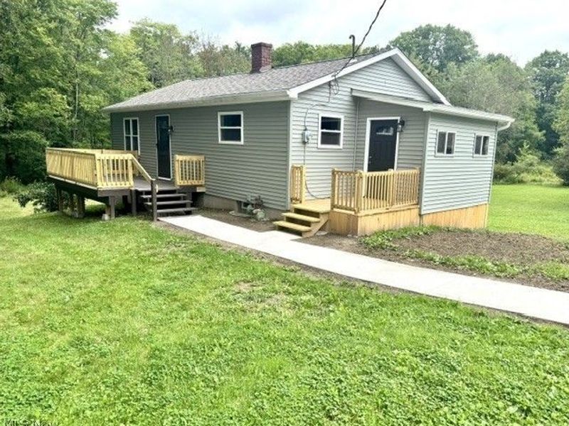 1116 Haynie Lane, Vienna, OH 44473 Photo 1