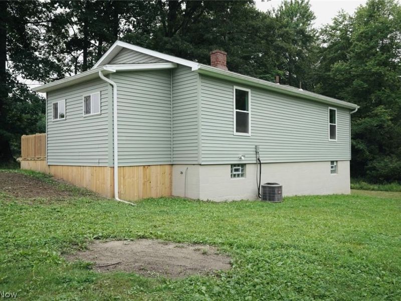 1116 Haynie Lane, Vienna, OH 44473 Photo 21