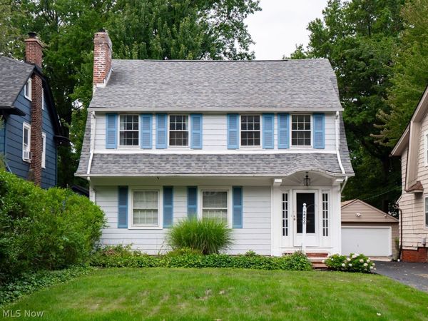 2236 Maplewood Road, Cleveland Heights, OH 44118