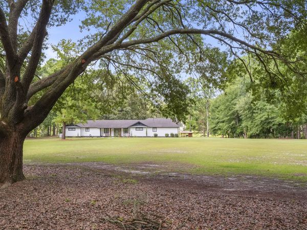 130 Austin Court, Jesup, GA 31545
