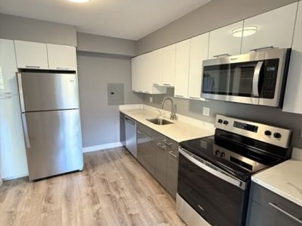 846 Massachusetts Ave, Unit 4A, Arlington, MA 02476