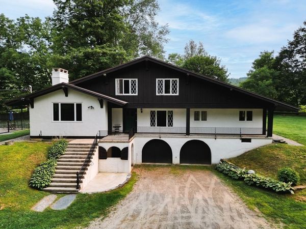 14 East Hawley Rd, Charlemont, MA 01339