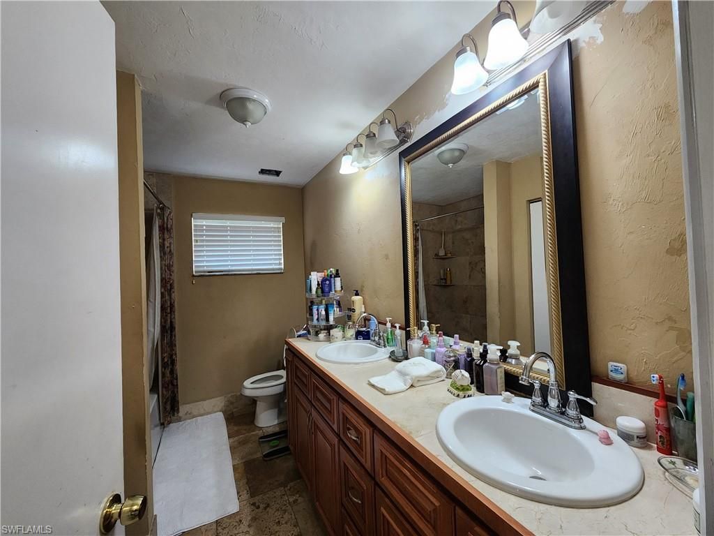 5242 Texas Ave , Naples, FL 34113 Photo