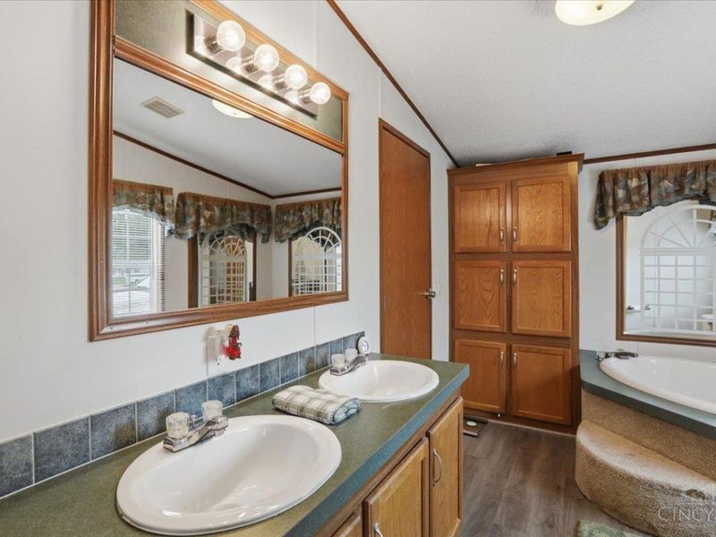 4126 West Fork Ridge Drive, Williamsburg Township, OH 45103 Photo 16