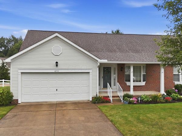 6755 Palmer Drive NW, Canton, OH 44718