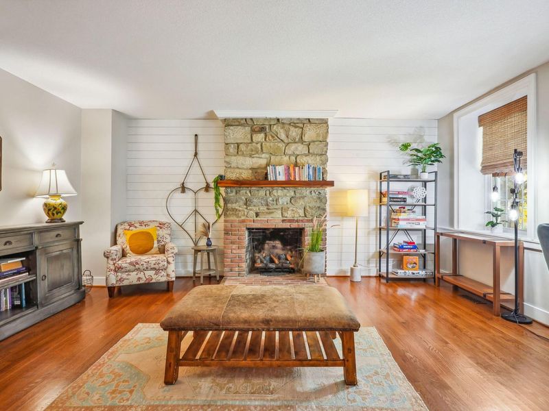 1444 Blue Jay Road , Heath, OH 43056 Photo 5