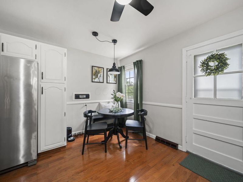 867 S Broadleigh Road, Columbus, OH 43209 Photo 16