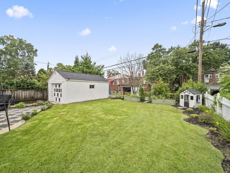 867 S Broadleigh Road, Columbus, OH 43209 Photo 51