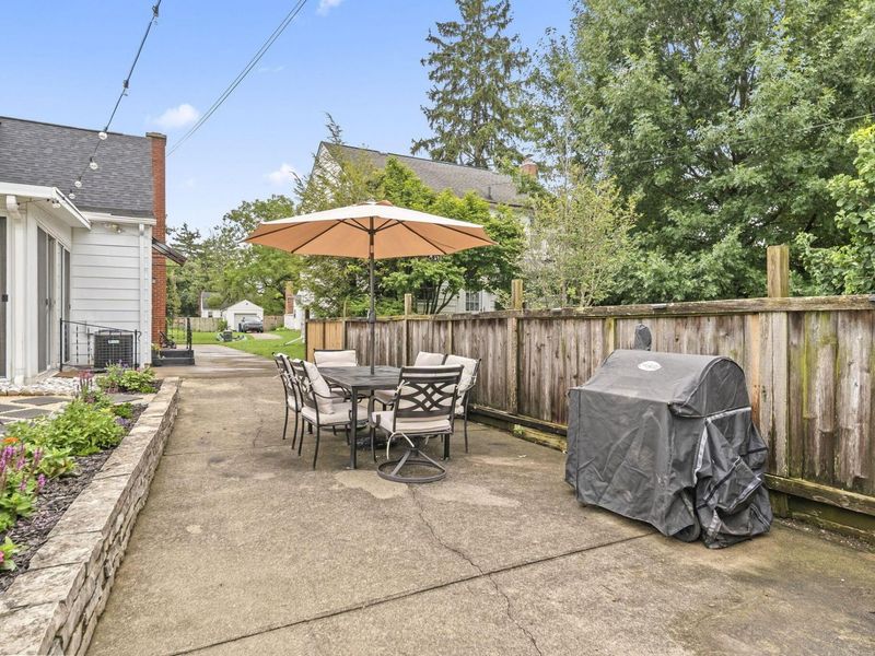 867 S Broadleigh Road, Columbus, OH 43209 Photo 54