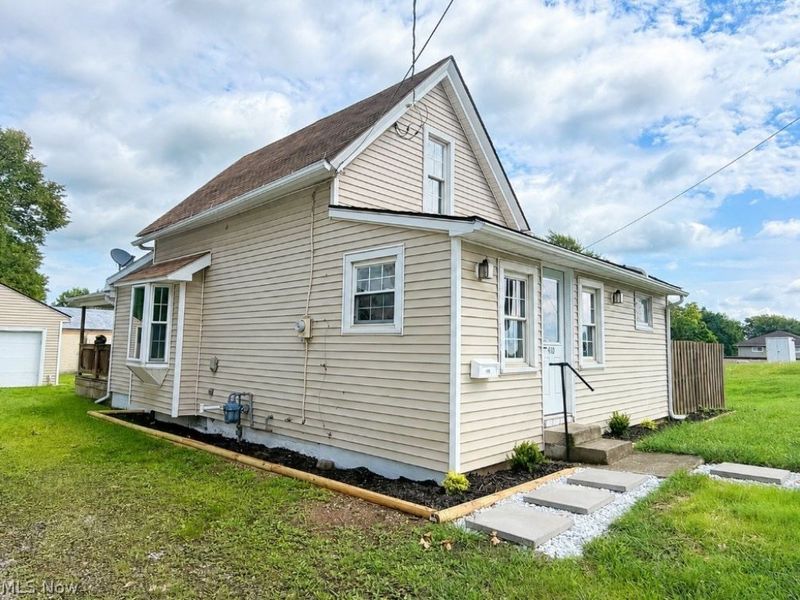 410 E 9th Street, Ashland, OH 44805 Photo 2