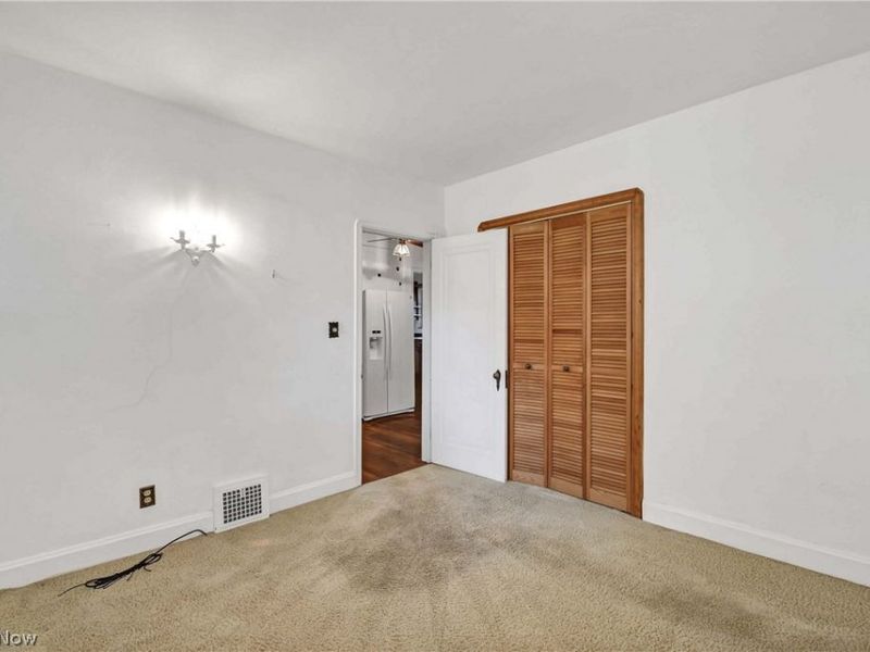 4584 Martin Drive , North Olmsted, OH 44070 Photo 22