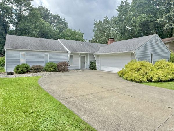 4907 Collbran Drive, Fort Wayne, IN 46835