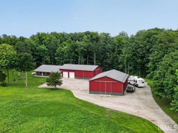 9560 W Chapel Road, Andrews, IN 46702