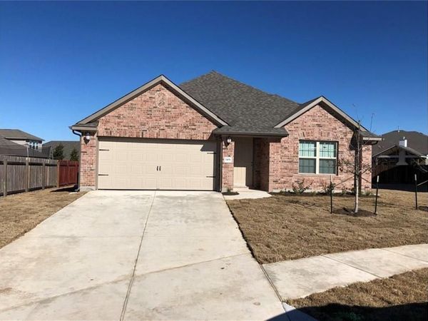 1108 Laceflower LN, Leander, TX 78641