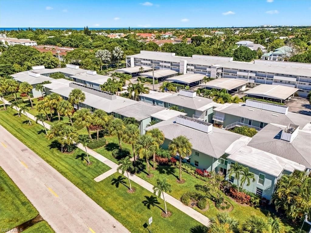 653 12th Ave S, Unit 653, Naples, FL 34102 Photo