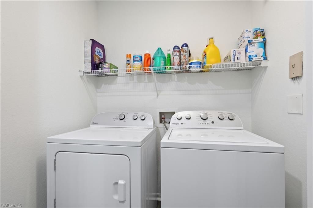 1425 Mariposa Cir, Unit 101, Naples, FL 34105 Photo