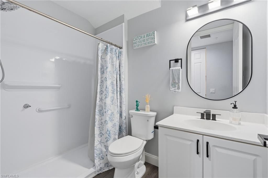 1425 Mariposa Cir, Unit 101, Naples, FL 34105 Photo