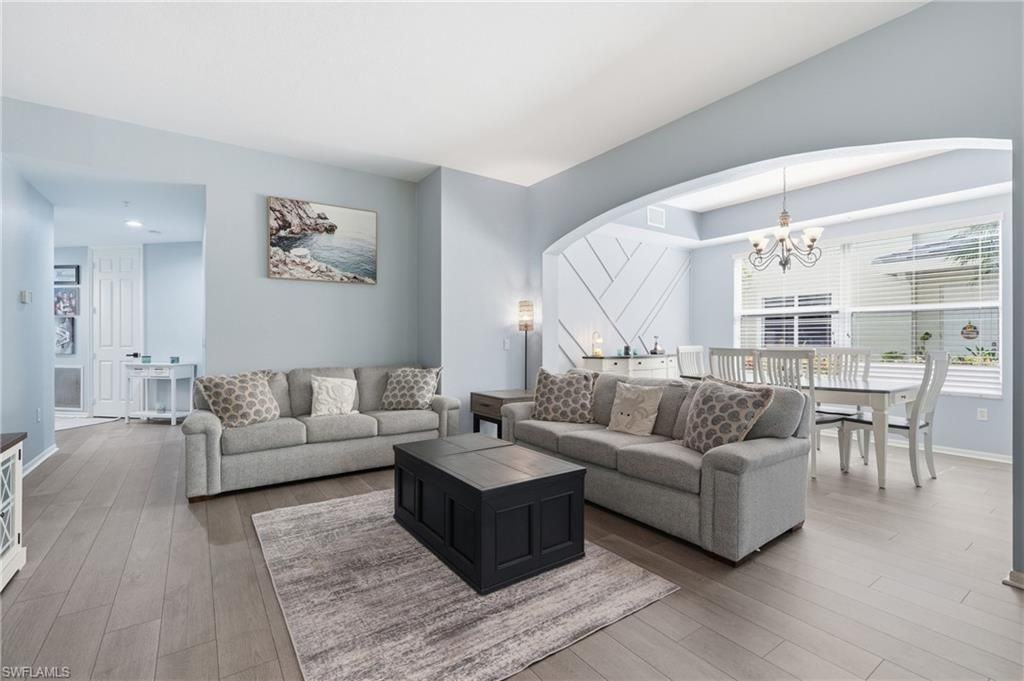 1425 Mariposa Cir, Unit 101, Naples, FL 34105 Photo