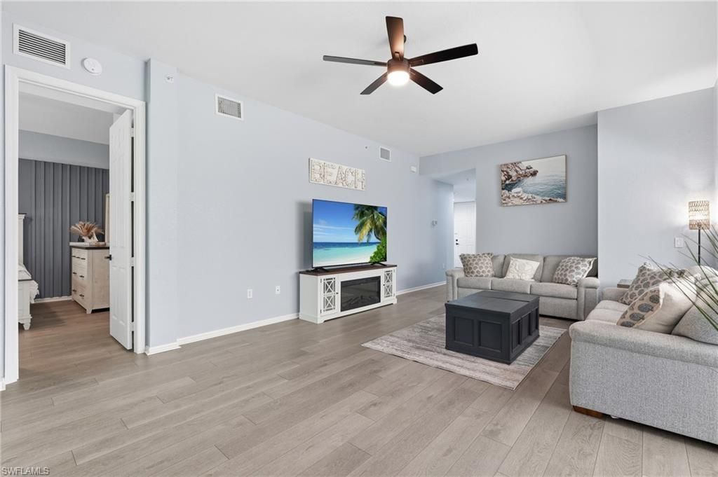1425 Mariposa Cir, Unit 101, Naples, FL 34105 Photo