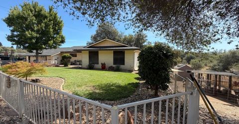 3945 Dawn Dr, Loomis, CA 95650 Photo