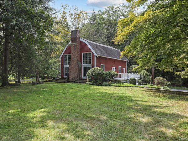 142 East Middle Patent Road , Bedford, NY 10506