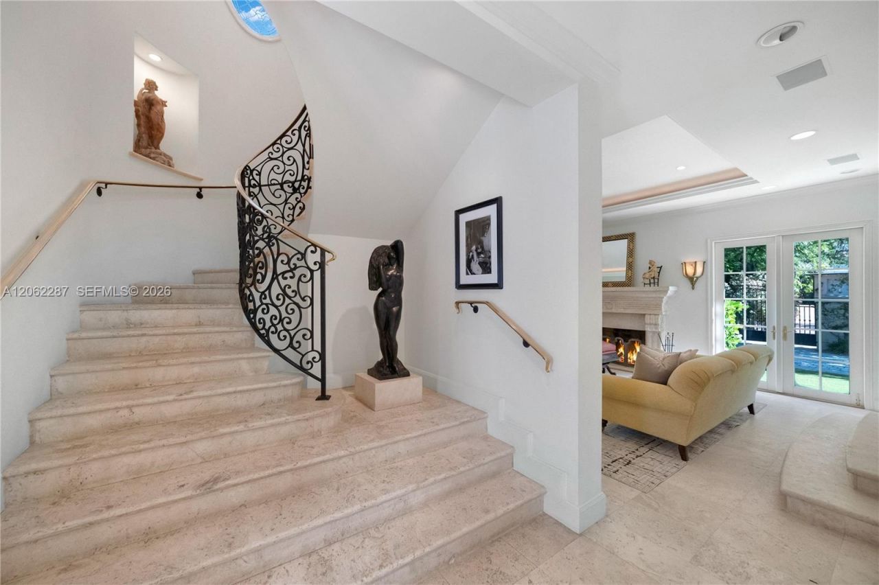 3460 S Moorings Way , Miami, FL 33133 Photo