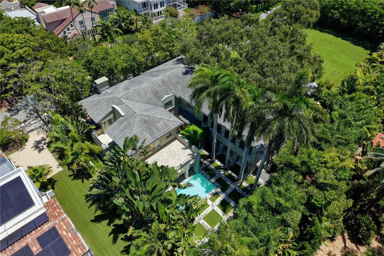 3460 S Moorings Way , Miami, FL 33133 Photo