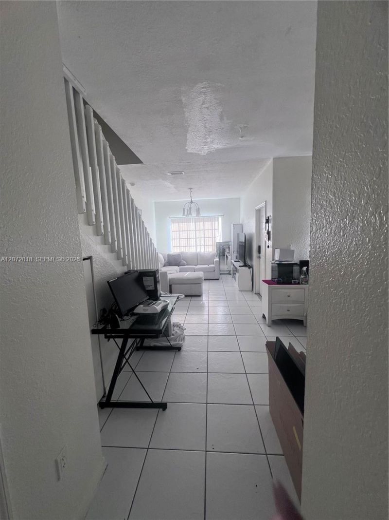 Please Call For Address, Miami, FL 33157 Photo