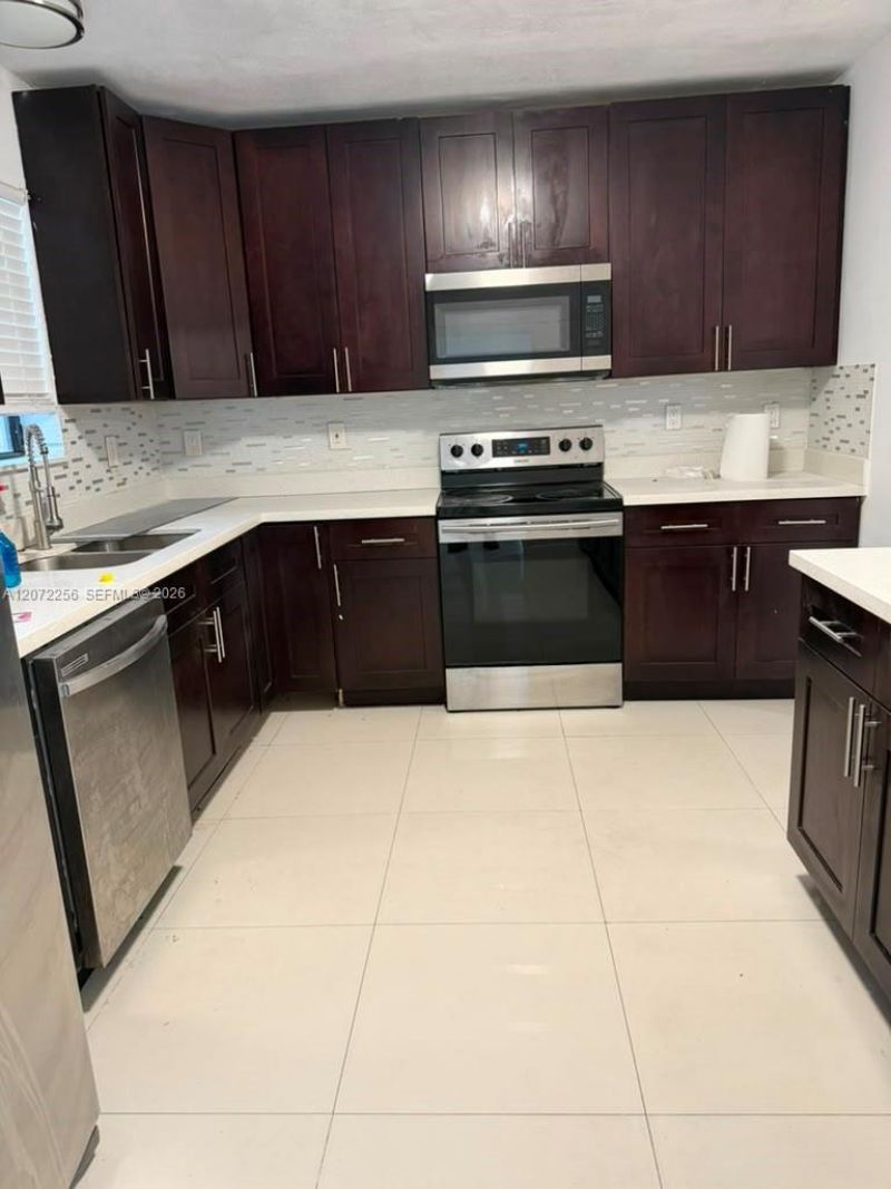 3161 Riverland Rd, Fort Lauderdale, FL 33312 Photo