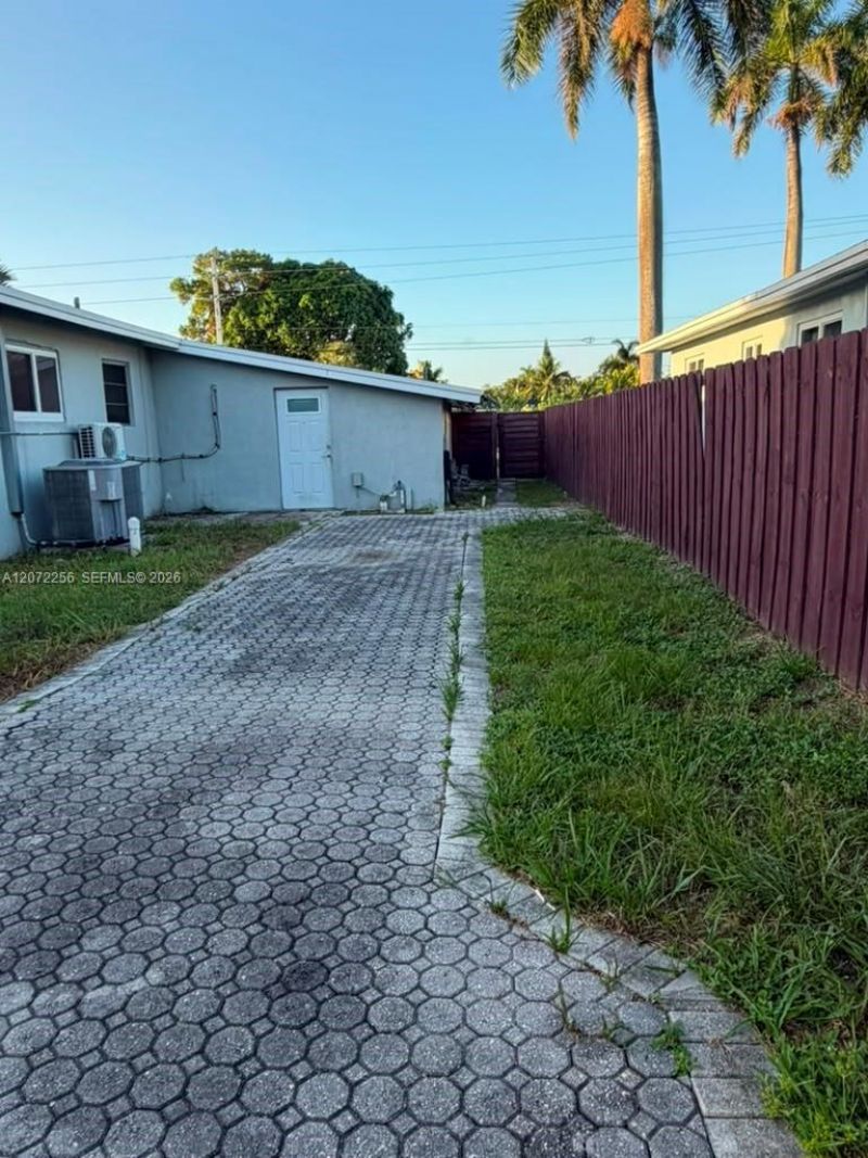 3161 Riverland Rd, Fort Lauderdale, FL 33312 Photo