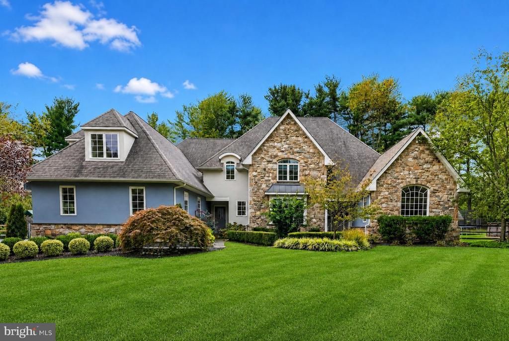 1424 EVANS ROAD , LOWER GWYNEDD, PA 19002