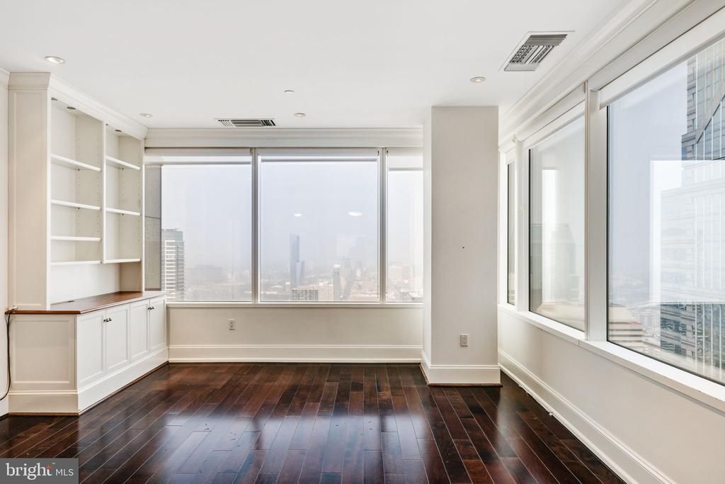 50 S 16th Street, Unit 4304, Philadelphia, PA 19102 Main Photo