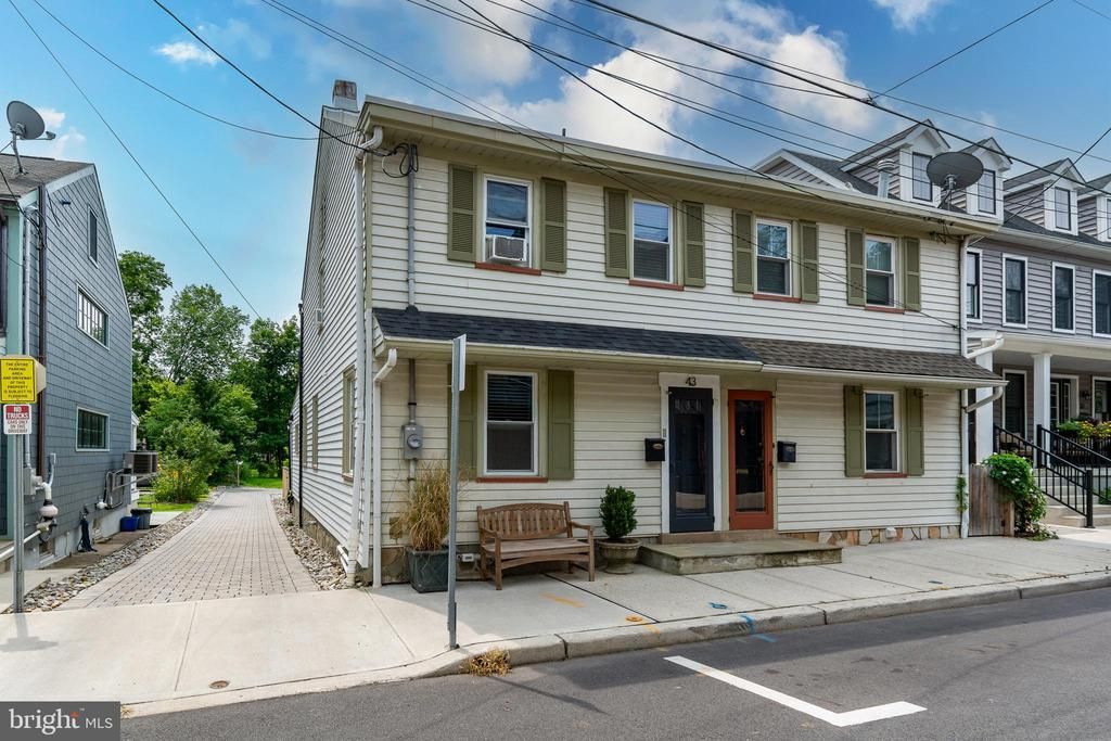43 Ferry Street, Lambertville, NJ 08530 Main Photo