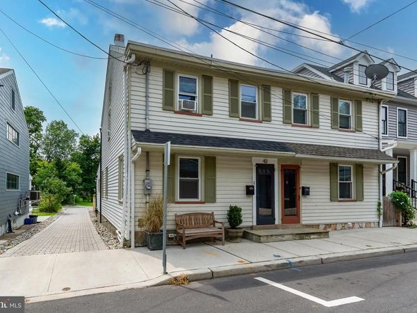 43 FERRY STREET, LAMBERTVILLE, NJ 08530