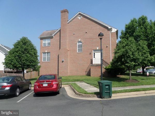 675 MCLEARY SQUARE SE, LEESBURG, VA 20175