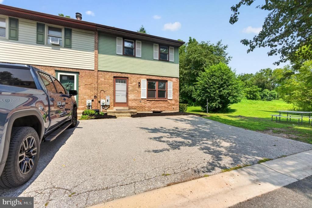 4800 Plum Run Court, Wilmington, DE 19808 Main Photo