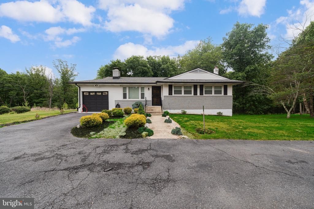 649 COLEMAN LANE , MILLERSVILLE, MD 21108